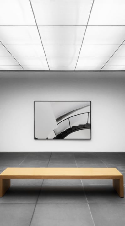 Quadro com fotografia artistica de escadaria e banco